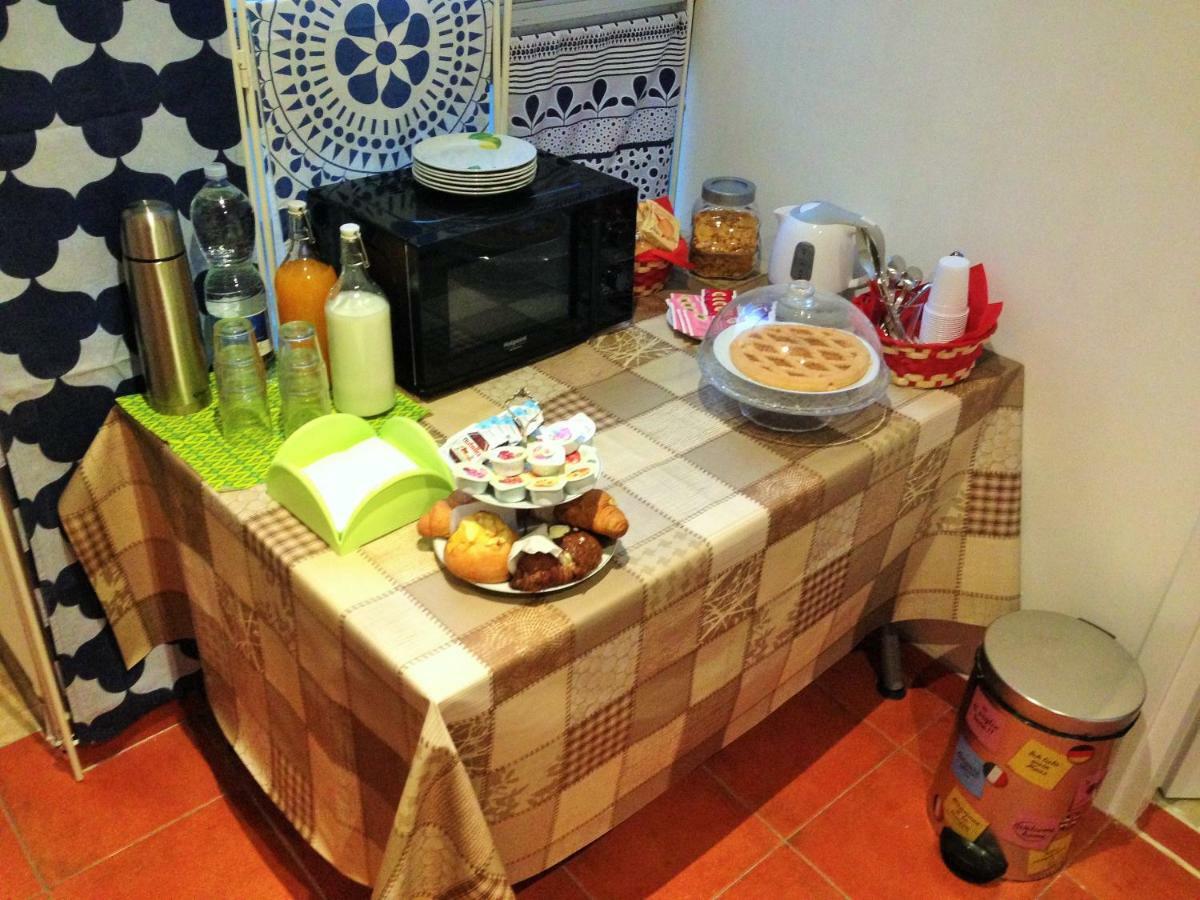 Bed and Breakfast Kamila Bari Exterior foto